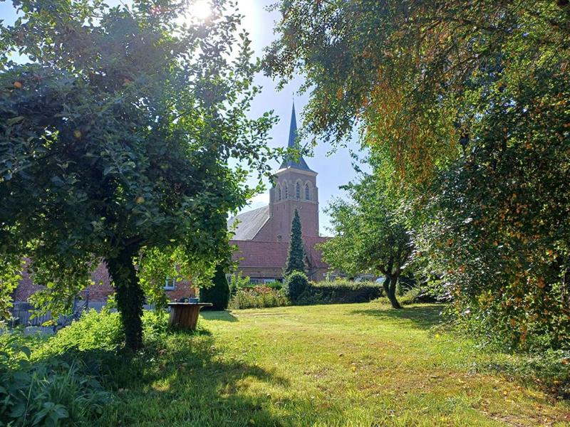 Maison - 400 m² - 14 pièces