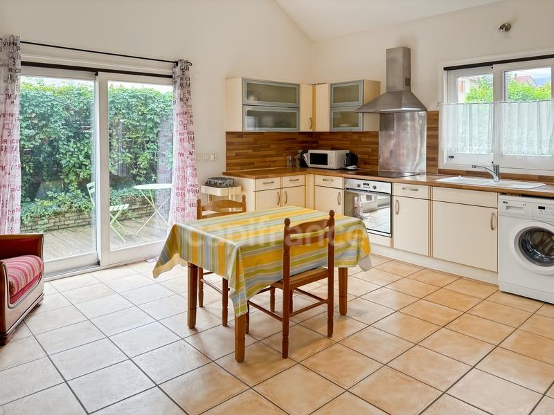 Maison - 194 m² - 7 pièces