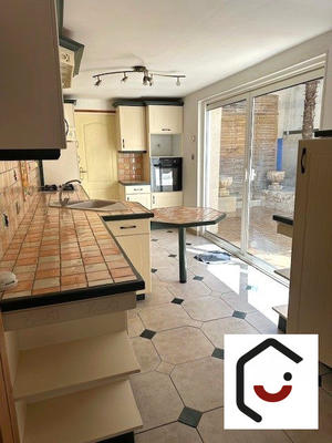 Maison - 130 m² - 6 pièces