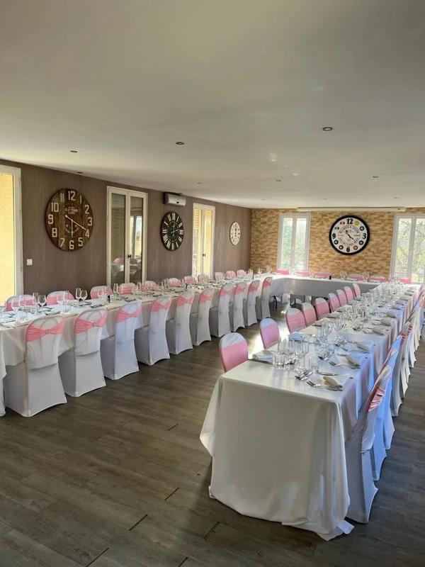 Appartement - 900 m² - 9 pièces