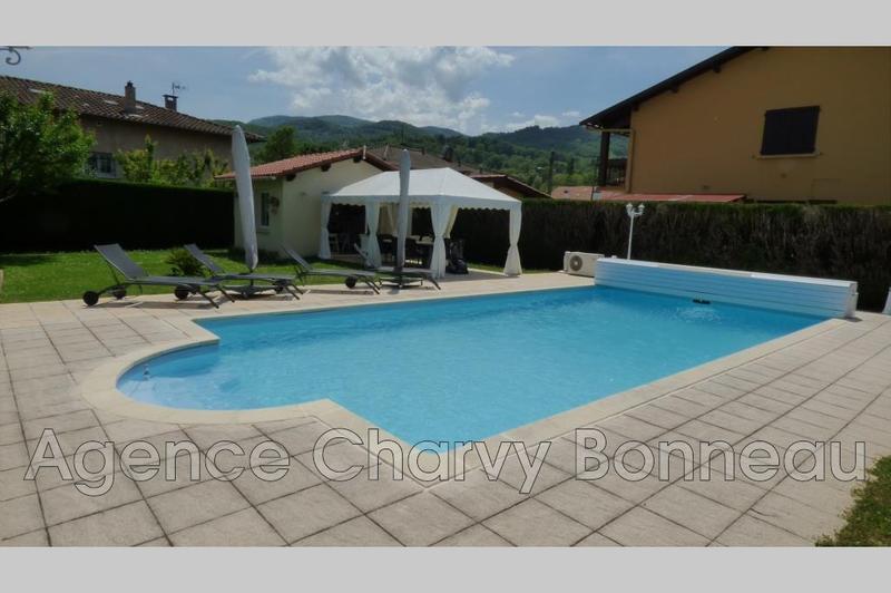 Maison - 183 m² - 8 pièces