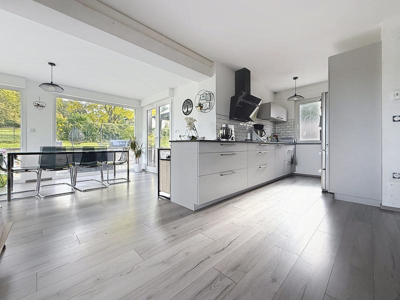 Maison - 154 m² - 6 pièces