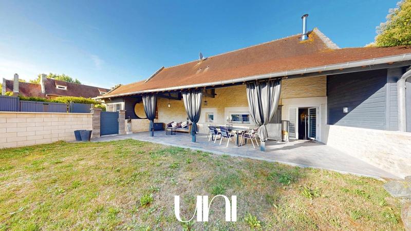 Maison - 500 m² - 13 pièces