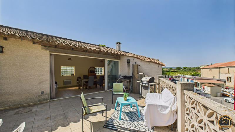 Maison traditionnelle - 160 m² - 6 pièces