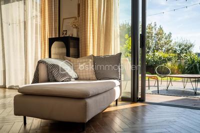 Maison d'architecte - 240 m² - 7 pièces