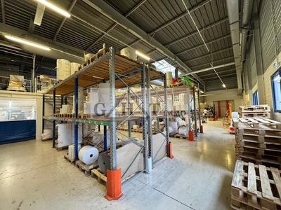 Entrepôt - 1 626 m²