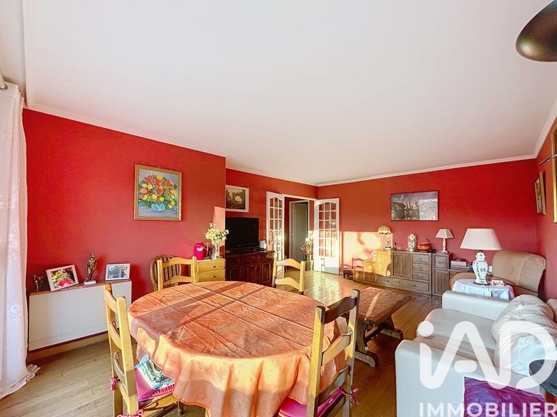 Appartement - 90 m² - 4 pièces