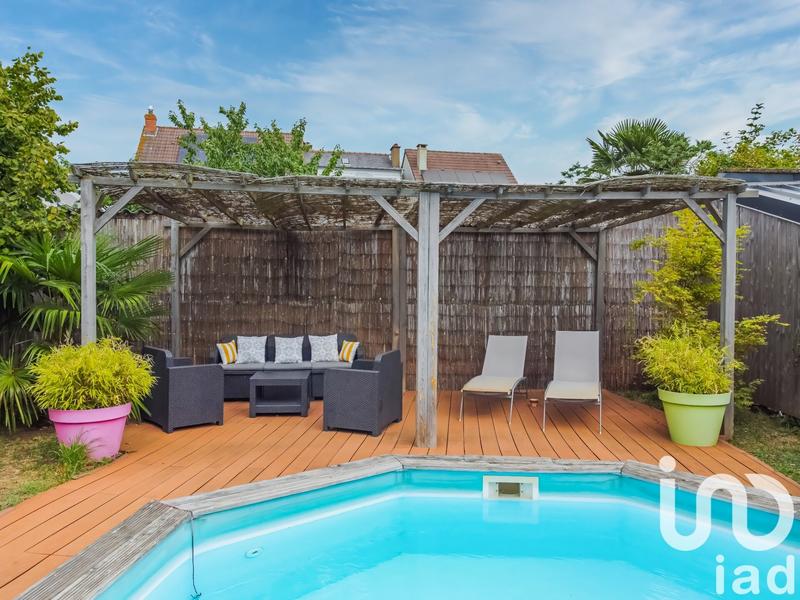 Maison - 158 m² - 6 pièces