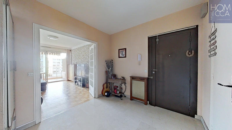 Appartement - 72 m² - 3 pièces