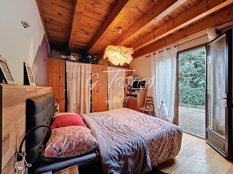 Maison - 186 m² - 6 pièces