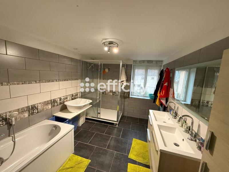 Longère - 429 m² - 20 pièces