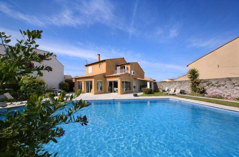 Maison - 152 m² - 6 pièces