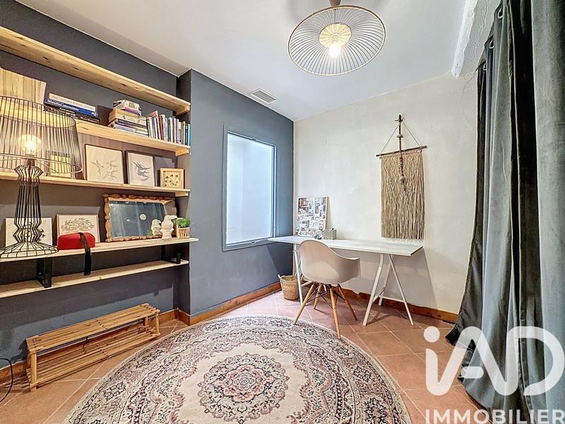 Maison - 180 m² - 8 pièces