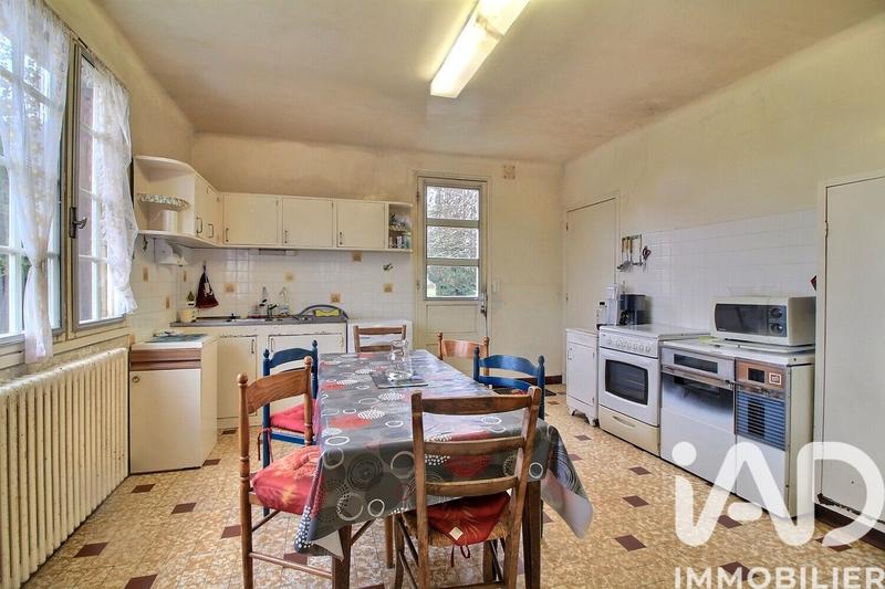 Maison - 162 m² - 11 pièces