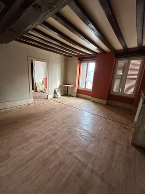 Maison - 290 m² - 11 pièces