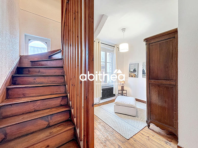 Maison - 89 m² - 5 pièces