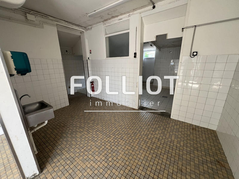 Maison - 165 m² - 9 pièces