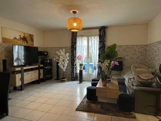 Maison - 119 m² - 6 pièces