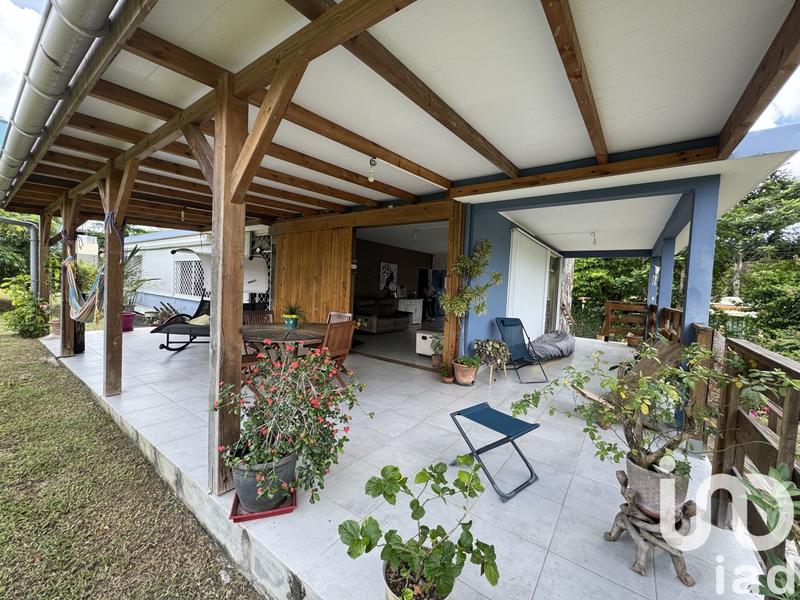 Maison - 250 m² - 4 pièces