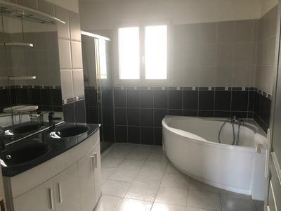 Maison - 117 m² - 4 pièces