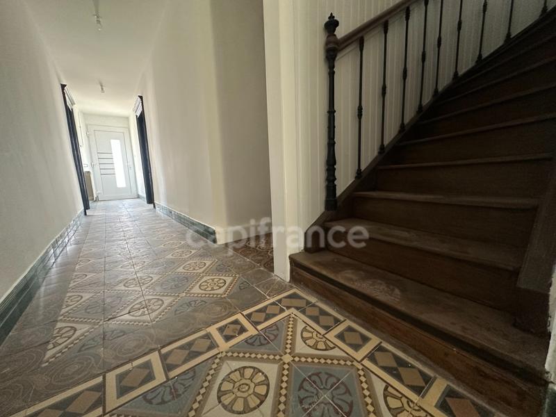 Maison de village - 206 m² - 7 pièces