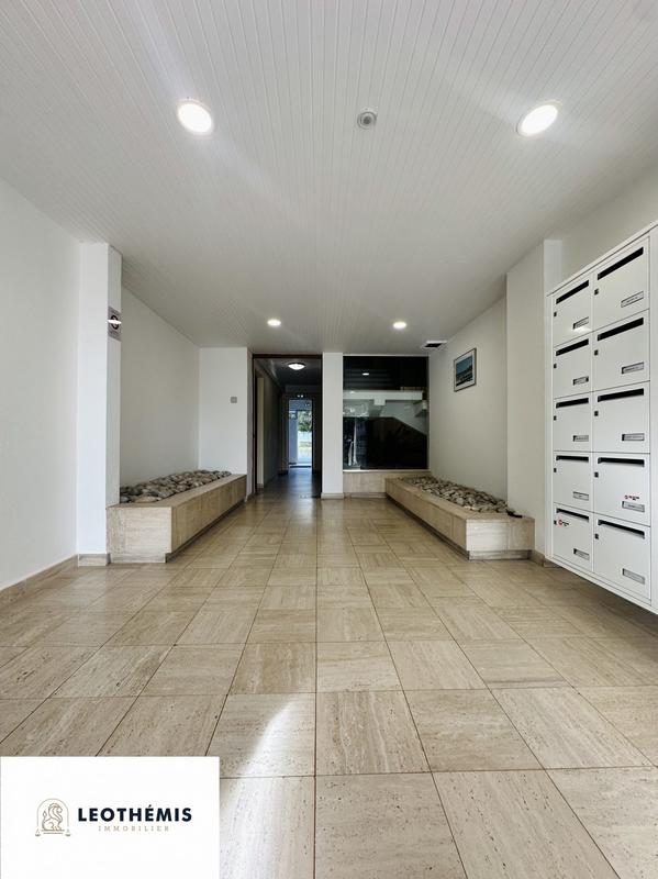 Appartement - 49 m² - 2 pièces