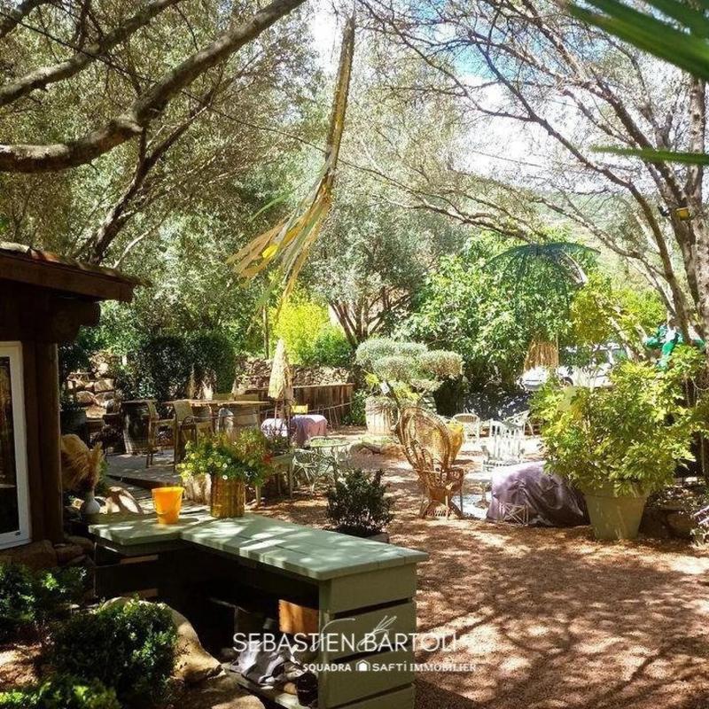 Local commercial - 135 m²