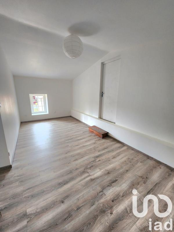 Maison - 200 m² - 6 pièces