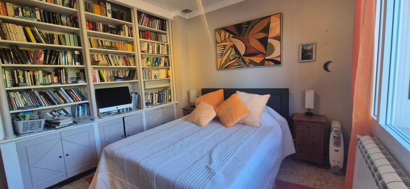 Maison - 230 m² - 8 pièces