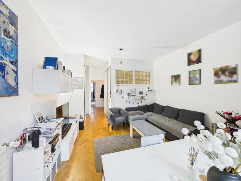 Appartement ancien - 68 m² - 3 pièces