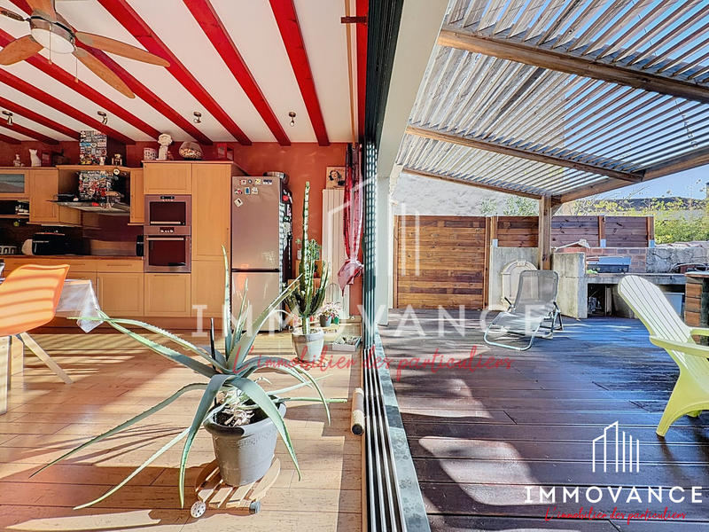 Appartement - 151 m² - 5 pièces