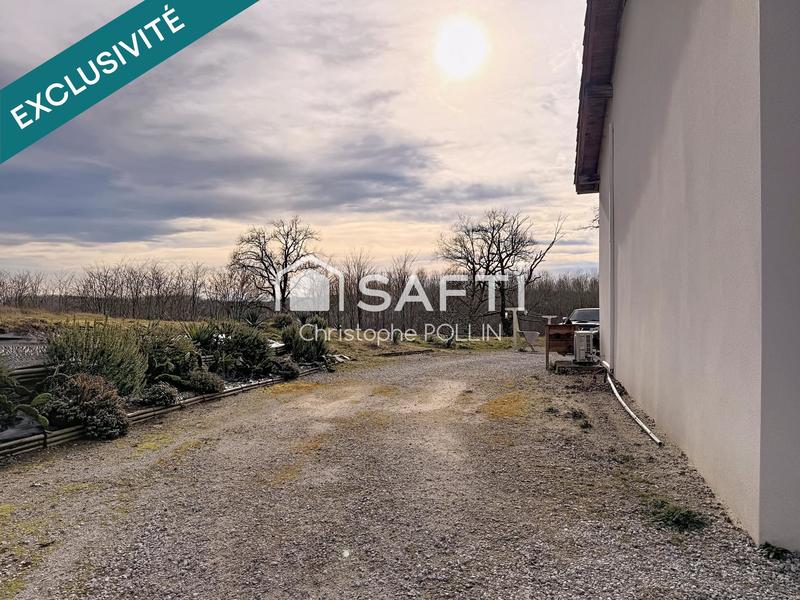 Maison - 300 m² - 7 pièces