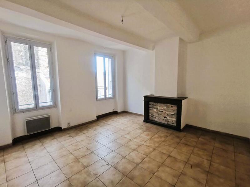 Appartement - 77 m² - 3 pièces