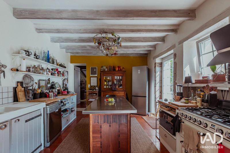 Maison - 229 m² - 6 pièces