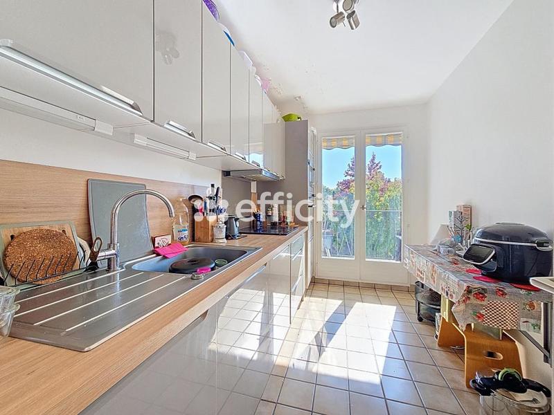 Appartement - 64 m² - 3 pièces