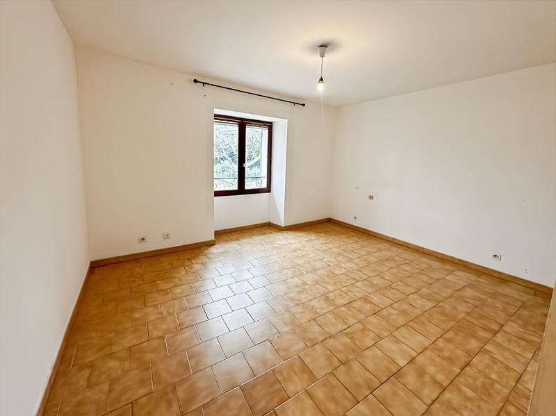 Maison - 170 m² - 8 pièces