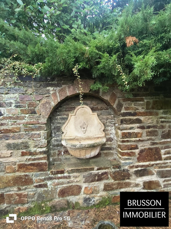 Villa - 256 m² - 6 pièces