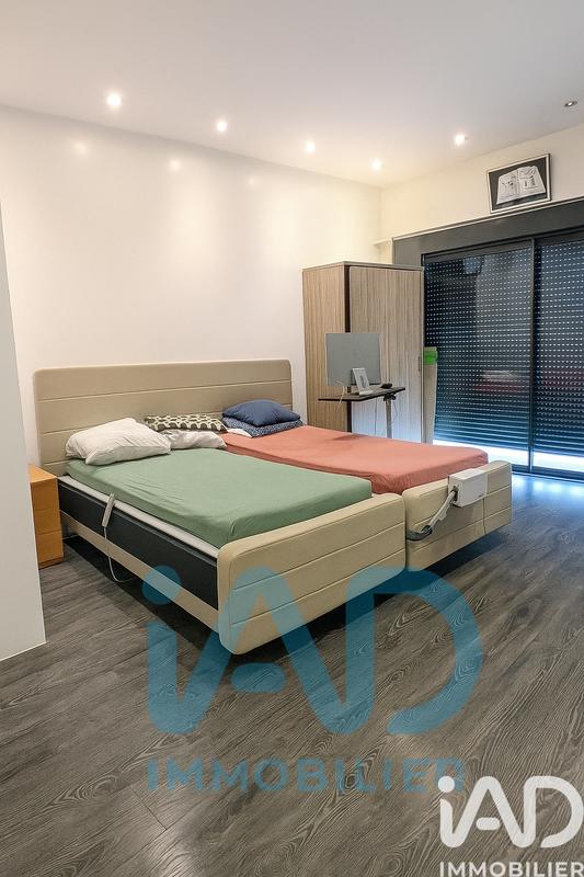 Maison - 175 m² - 8 pièces