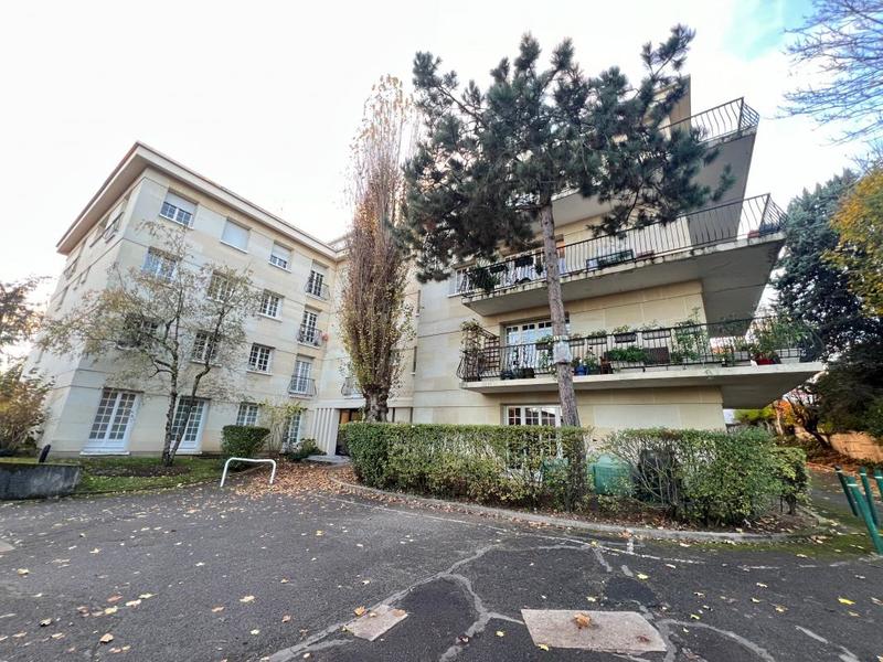 Studio - 24 m² - 1 pièce