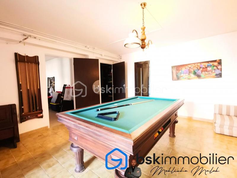 Maison - 175 m² - 7 pièces