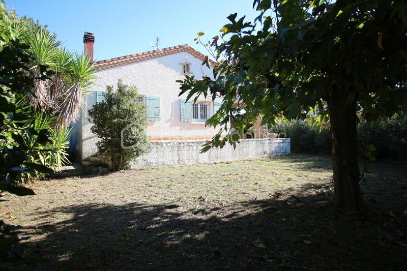 Maison traditionnelle - 104 m² - 4 pièces