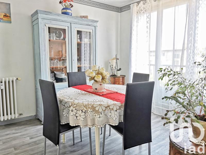 Appartement - 64 m² - 3 pièces