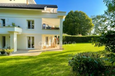 Appartement - 106 m² - 4 pièces