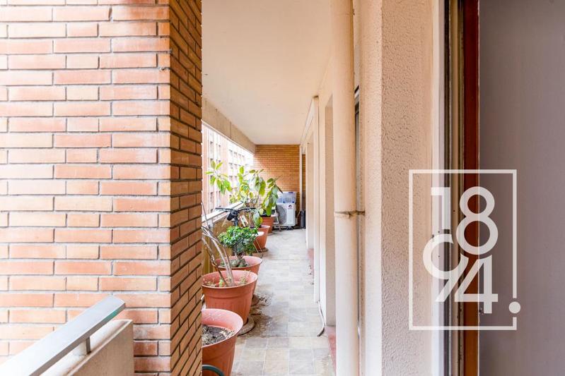 Appartement - 100 m² - 4 pièces