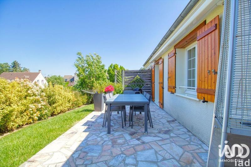 Maison - 185 m² - 8 pièces