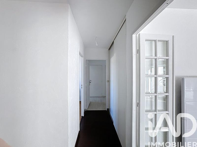 Appartement - 77 m² - 4 pièces