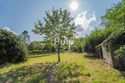 Maison - 153 m² - 8 pièces