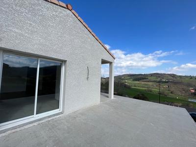 Maison - 90 m² - 6 pièces