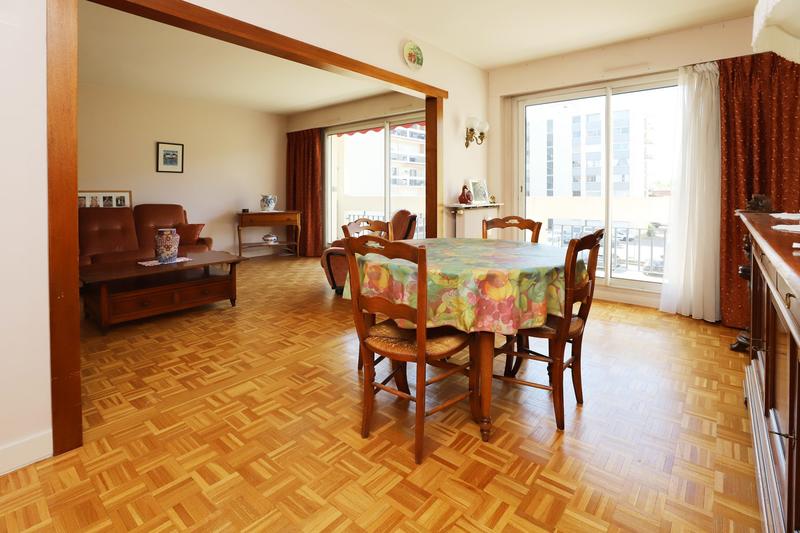 Appartement - 82 m² - 4 pièces