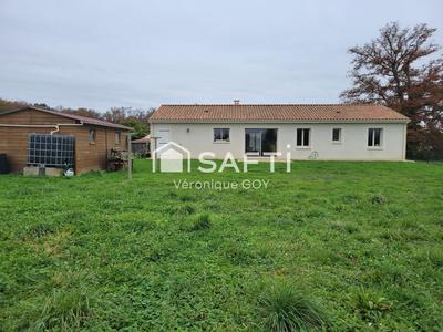 Maison - 110 m² - 4 pièces